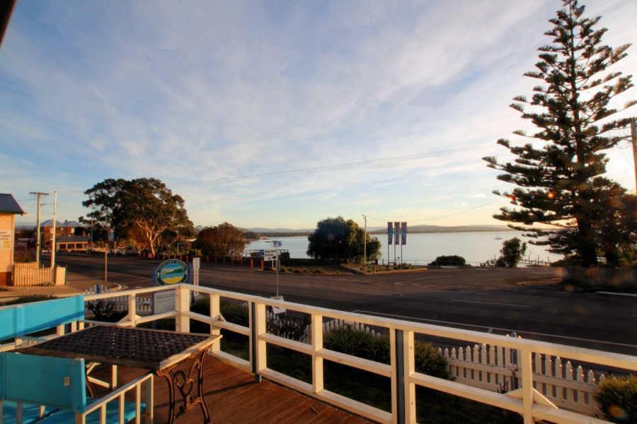 Bed and Breakfast Freycinet Waters Суонси Экстерьер фото