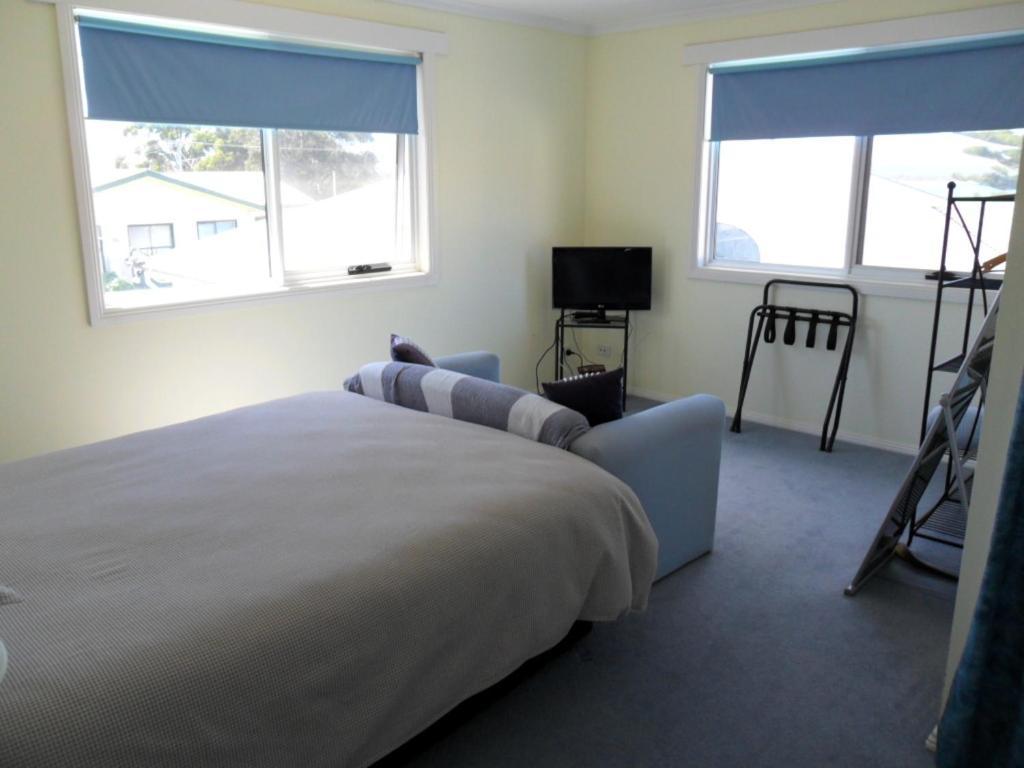 Bed and Breakfast Freycinet Waters Суонси Экстерьер фото